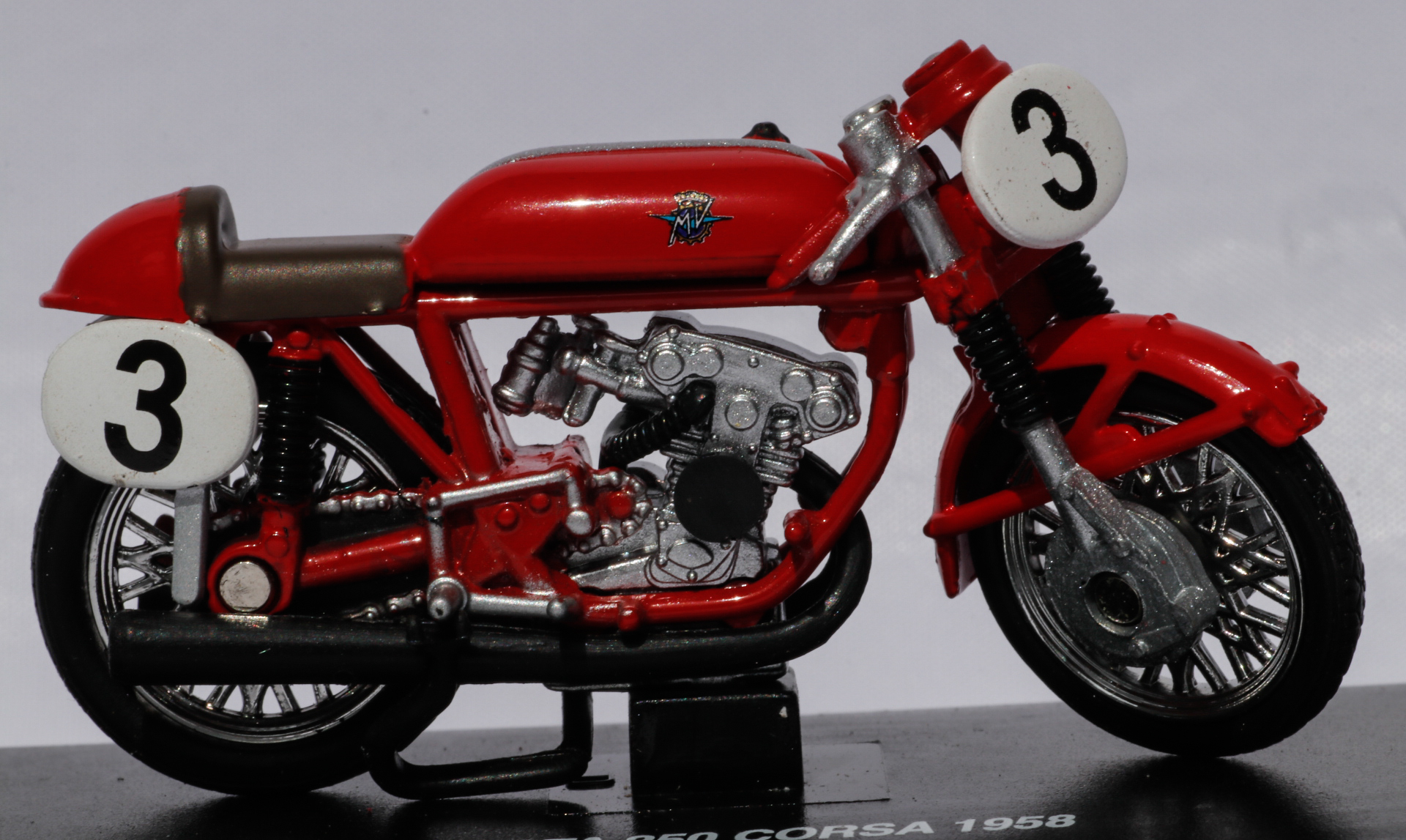 Newray 1-32 MV Agusta 250 Corsa